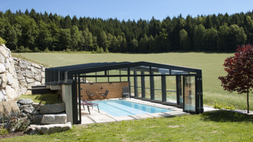 Modell MAESTRO Wandaufbau Pool mit Überdachung