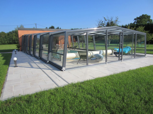 Modell DISCRET Hochüberdachung