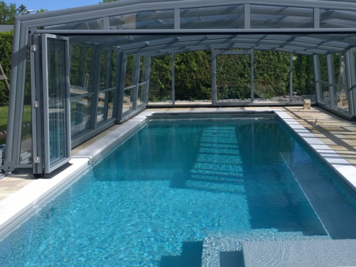 Model DISCRET 5 Winkel Hochüberdachung Pool