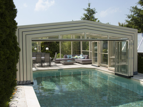 Model MAESTRO Hochüberdachung Pool