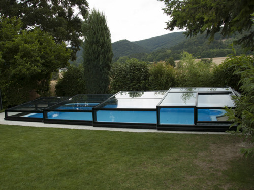 Modell MAESTRO Niedrigüberdachung Pool