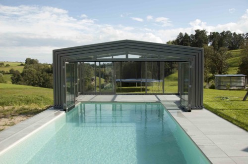 Modell MAESTRO mit geöffneter Akkordeonwand